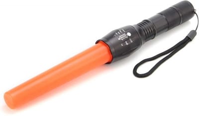 LED zaklamp met zoomfunctie - Met verkeerskegel