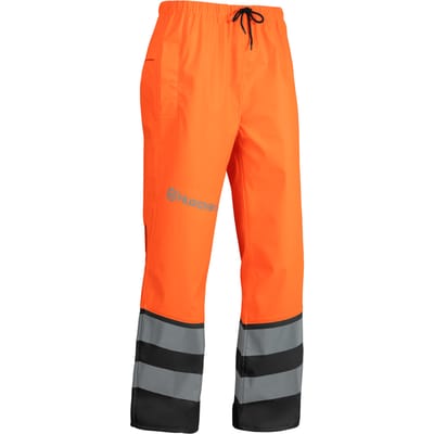Rain trousers protect high-viz