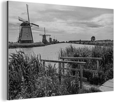 Aluminium schilderij 180x120 cm - Wanddecoratie metaal - Molen - Nederland - Zwart - Wit - Metalen muurdecoratie woonkamer - Decoratie industrieel - Foto op dibond - Industriële accessoires slaapkamer