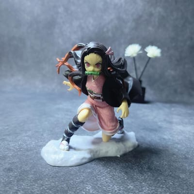 10cm Demon Slayer Kamado Nezuko Beeldjes PVC Ornamenten Cartoon Kimetsu No Yaiba Actiefiguur Model Speelgoed black