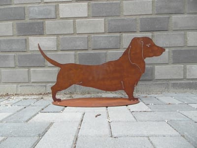 Gladharige teckel - ecoroest - metaal roest decoratie - huisdier - roest metaal - cortenstaal uitstraling - gezelligheid