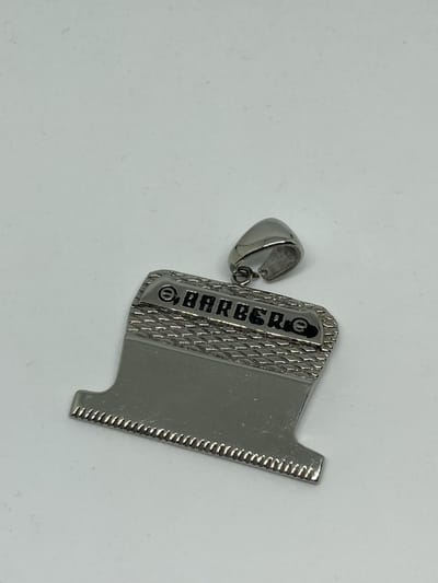 RH Jewelry® Herenhanger “Barbershop Scheermes” – 316L Chirurgisch Staal – Hypoallergeen – Inclusief Luxe Geschenkdoos