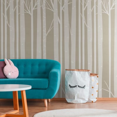 Fotobehang Profhome 382951-GU vliesbehang hardvinyl warmdruk in reliëf glad met bosmotief mat grijs beige wit 1,59 m x 2,8 m