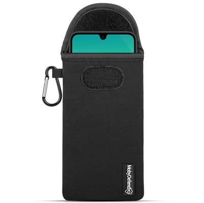 MobyDefend Hoesje - Geschikt voor Samsung Galaxy A26 - Neopreen Pouch Met Karabijnhaak - Insteek - Riemlus - Zwart