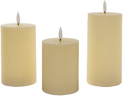 Anna Collection LED stompkaarsen - 3x - warm wit - ribbel - dikke kaarsen - met afstandsbediening - sfeerkaarsen op batterijen