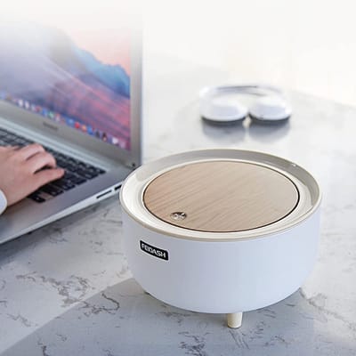 Dailygoods- Tafelvuilnisemmer met pop-deksel - Mini Prullenbak - Bureau Prullenmand - Afvalbak voor Badkamer/Kantoor - Hoogwaardig Materiaal - Veilig en Netjes