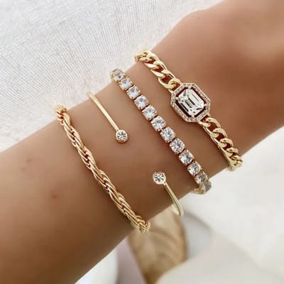 Sorprese Armband - Eternity - Goudkleurig - Armband Dames - 4-Delige Armbanden Set - Cadeau - Model U