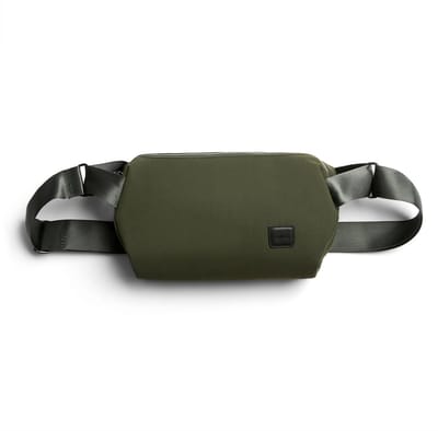 Bellroy Classic Sling 5L – Uitbreidbare opslagcapaciteit – Gevoerde achterzak voor waardevolle items – Tweerichtingsrits voor gemakkelijke toegang - Groen