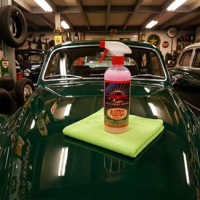 Plastico Express, de spray wax voor een snelle glans en bescherming in flacon a 750 ml + microvezeldoekje