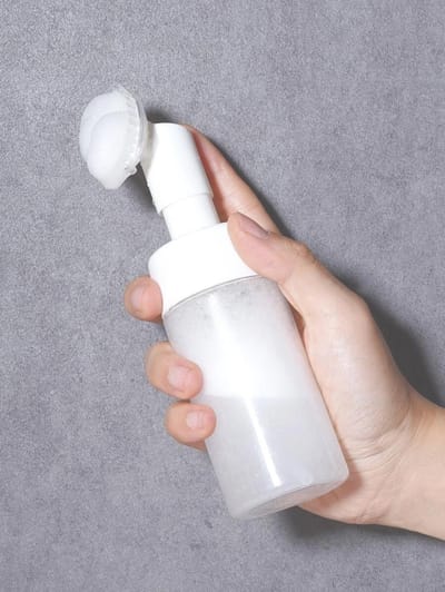 Reinigingsborstel met 1 fles Gezichtsopslag Shampoo Met Vloeibare Reiniger Massagefles Container Lotion Schone Douche Schuimpers Gezicht