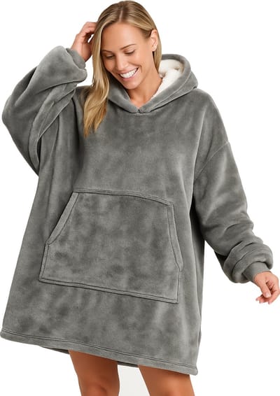 Travelhawk Hoodie Deken - Snuggle Hoodie - Fleece Deken Met Mouwen - Hoodie Blanket - Donkergrijs