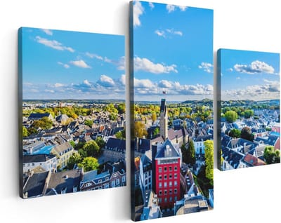 Artaza Canvas Schilderij Drieluik Maastricht Stad met Huizen - 90x60 - Foto Op Canvas - Canvas Print