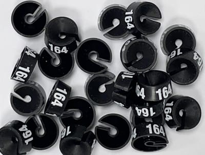 Bleijenberg Maatdopje maat 164 zwart - Maataanduiding voor kledinghangers per 25 stuks - Maatringetje Ø 20 mm - Kledinghangers - Kleerhanger - Kapstok - Mark-Brics - wisersizer