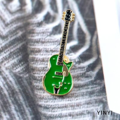 Muziekinstrument Gitaar Broche Cartoon Badge Persoonlijkheid Trend Corsage Koppel Gesp Pin Vrouwelijk Retro gray