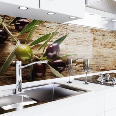 Keuken achterwand zelfklevend – Glaslook – Spatscherm keuken – Verstevigde PET folie – Spatwand fornuis – Muurbeschermer – 0,80 mm - Olijven - 220 cm x 60 cm