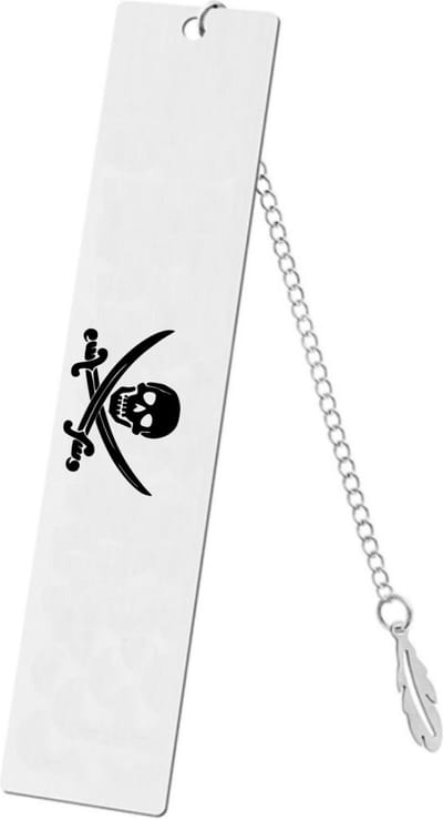 Akyol - doodskop boekenlegger - Piraat - stoerste piraat - gegraveerde sleutelhanger - verkleed - gepersonaliseerd - accessoires - sleutelhanger met naam
