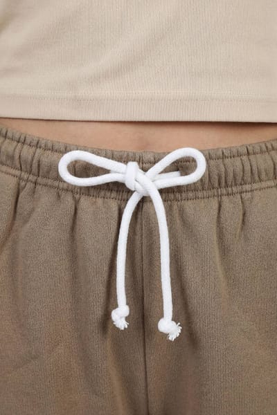 boohoo Dames Losse Pasvorm Sweat Short Met Contrasterende Trekkoord | Gewassen Kaki | Maat: XS