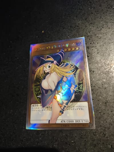 1 pièce/set Yu-gi-oh! Fille Magicienne Noire Maîtrise de Soi Collectionner Signatures Carte à Collectionner Flash Anime Dessin Animé Cadeau Halloween Jouet