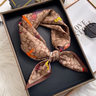 Dames Sjaal - Sjaals - Stola - Vierkante doek - Elegant Stijlvol Dames haar sjaal - Satijn zijde - Hals sjaaltje - Sjaaltje Satijn - Neksjaaltje - Omslagdoek Modesjaals - Neksjaal - Klein Sjaaltje -Maantand uil-70*70CM