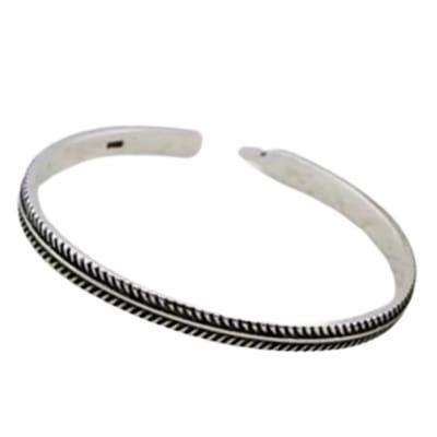 Armband- Cleo- Zilver- Bangle- V motief - Charme Bijoux