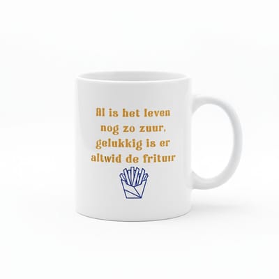 Grappige Nederlandse Tekst Koffiemok “Al Is Het Leven Nog Zo Zuur, Gelukkig Is Er Altijd De Frituur” – Humoristisch Cadeau – 330 ml Keramische Mok