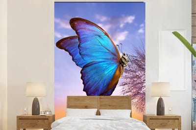 Behang - Fotobehang Vlinder - Zonsondergang - Paardebloem - Blauw - Breedte 180 cm x hoogte 280 cm