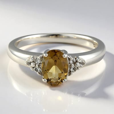 Cavill - Zilveren Ring met Ovale Champagnekwarts 0,69 ct en Witte Topazen 0,084 ct - 925 Sterling Zilver - Elegant Design uit Brazilië - Dames Sieraad