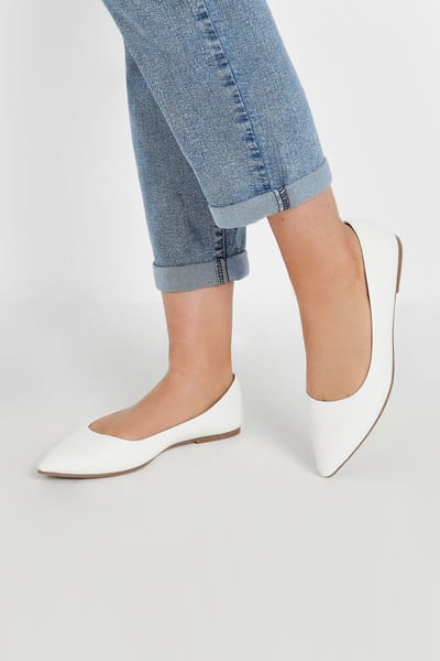 Yours Witte Puntige Ballerina's In Brede E En Extra Brede Eeepasvormsize 38EEE