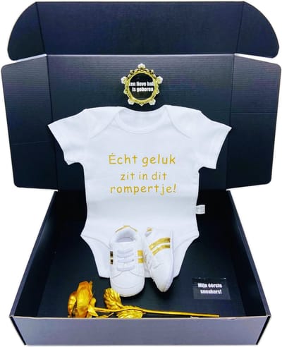 Kraamcadeau unisex - echt geluk zit in dit rompertje - goud -  kraamkado goud met babysneakers en romper - Kan ook rechtstreeks als cadeau worden opgestuurd
