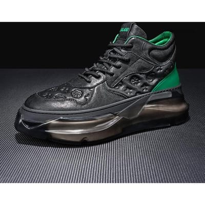 Chaussures pour hommes Hiver Nouvelles Chaussures en cuir Chaussures montantes Noir foncé Chaussures de skate pour hommes Tendance Chaussures décontractées de sport Chaussures rehaussantes 38 noir