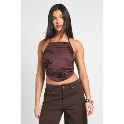 boohoo Dames Bloemrijke Devoure gerimpelde halternecktop | Chocolate | Maat: 12