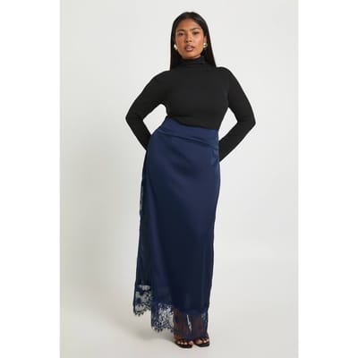 boohoo Dames Plus satijn met kantenafwerking midaxi-rok | Navy | Maat: 18