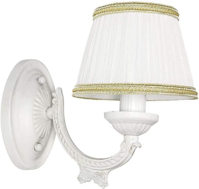 Klassieke Woonwandlamp met Stoffen Kap en Ornamenten
