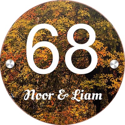 Rond plexiglas huisnummerbordje 20cm en 5mm dikte. Model nr 2027. Huisnummerbord, naambordje voordeur, naambordjes, huisnummer bordje, naambordje huis, huisnummerbordjes, naambord, naam bordjes, naamplaatje, naamborden, unieke naambordjes voordeur