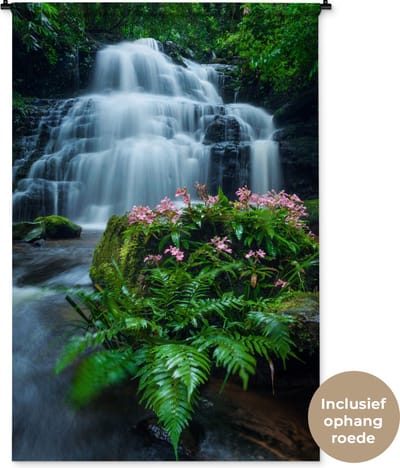 Wandkleed Phu Hin Rong Kla - Een mooie waterval tussen de dichtbegroeide natuur van het nationaal park Phu Hin Rong Kla Wandkleed katoen 120x180 cm - Wandtapijt met foto XXL / Groot formaat!