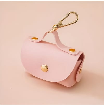 Dierenaccessoires.be Poepzakhouder voor Honden – Stijlvolle Nylon Houder met Karabijnhaak – 3 Kleuren (Roze, Blauw, Crème) – Compact & Modern - Roze