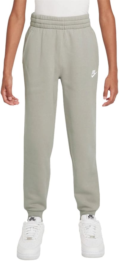 Nike club fleece joggingbroek in de kleur groen.
