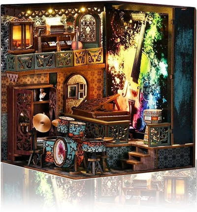Premium Miniatuur bouwpakketMuziek Thema Cabine-DIY Licht schilderen-Houten modelbouw--USB-Drie lichtstanden-Doe-het-zelf houten poppenhuis kit-Miniatuur bouwpakket-Voor volwassenen en Kinderen