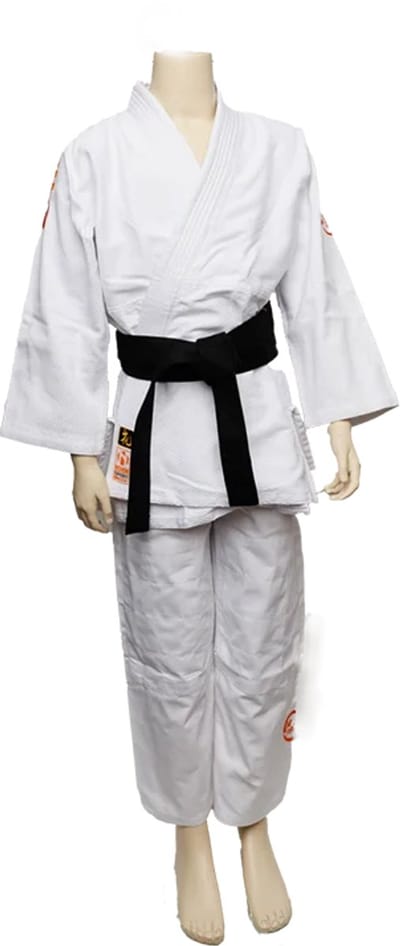 Judopak Nihon Rei 2.0 borduring | Zwart (Maat: 90)