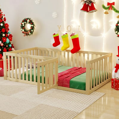 MEUNIQ kinderbed 90 x 200 cm bodembed met hekje en deurtje, houten bedframe voor kinderkamer, eenpersoons vloerbed zonder lattenbodem, naturel
