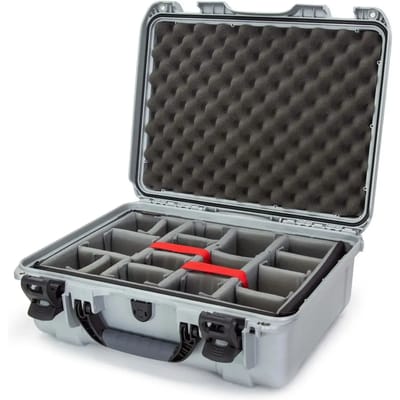 Nanuk 930 Case w/padded divider - Silver