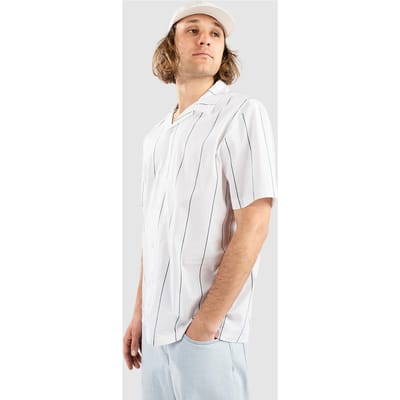 Globe Off Course Shirt wit