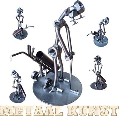 Golf-golfspeler-golfer-metalen beeld-metaal kunst-kampioen-sport-golfclub-uniek-verjaardag-cadeau-sinterklas gift-kerst-geschenk