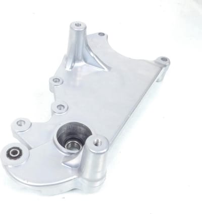 Support pot d'échappement rigidificateur roue AR pour scooter Chinois 125 Neuf