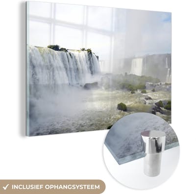 ® Glasschilderij 180x120 cm - Schilderij acrylglas - De Iguazú watervallen onder een prachtig wolkenveld in het Nationaal park Iguazú in Zuid Amerika - Foto op glas - Muurdecoratie woonkamer - Wanddecoratie slaapkamer - Schilderijen