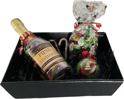 Gelukkig Nieuwjaar - Kerstpakket - Fijne Feestdagen - Oud en Nieuw - Nieuwjaar - Snoep - Champagnefles - Fijne Feestdagen - Chocolade - Snoep