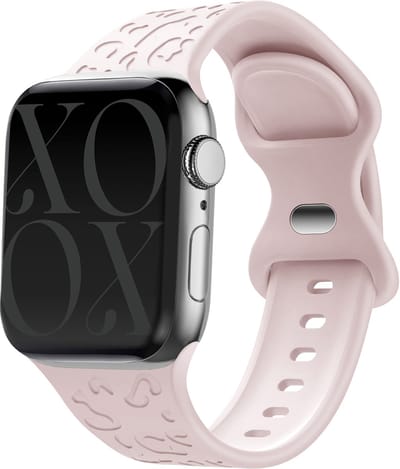 xoxo Wildhearts siliconen bandje - Geschikt voor Apple Watch - Series 1/2/3/4/5/6/7/8/9/10/SE/Ultra (2) - Maat: 44 mm / 45 mm / 46 mm / 49 mm - Hoogwaardig silicone materiaal - Horlogeband - Leopard patroon - dierenprint - lichtroze - roze