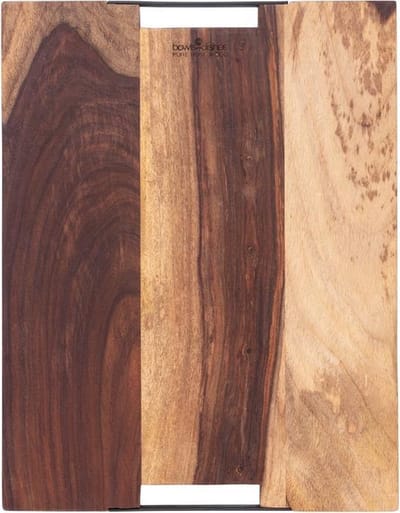 Bowls and Dishes Pure Rose Wood Duurzame Borrelplank | Tapasplank | Serveerplank - met twee metalen handvatten - 45 x 35 cm | BBQ cadeautip!