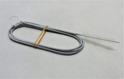 Borvat® | Gootsteen ontstopper | afvoerpijpontstopper | ontstoppingsveer | herbruikbaar | gootsteenborstel | afvoerontstopper | reinigingsveer | wasbak reiniger | afvoer filter | riool buisje | pijp | keuken | badkamer | rioolveer