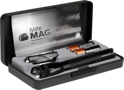 MagLite USA Mini AA / Victorinox Classic SD - Set: Zaklamp / Zakmes - Zwart